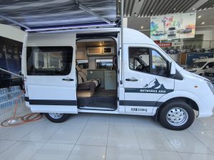 图雅诺短轴宿营车